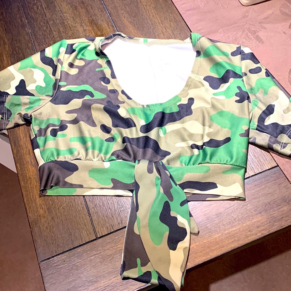 Twin Peaks camo shirt